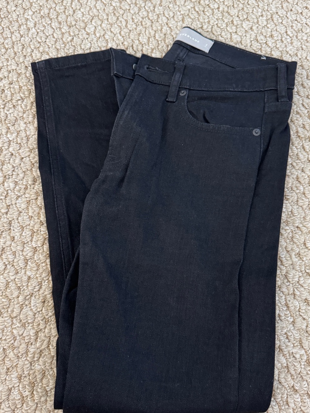 Everlane black Women’s cropped ankle jeans